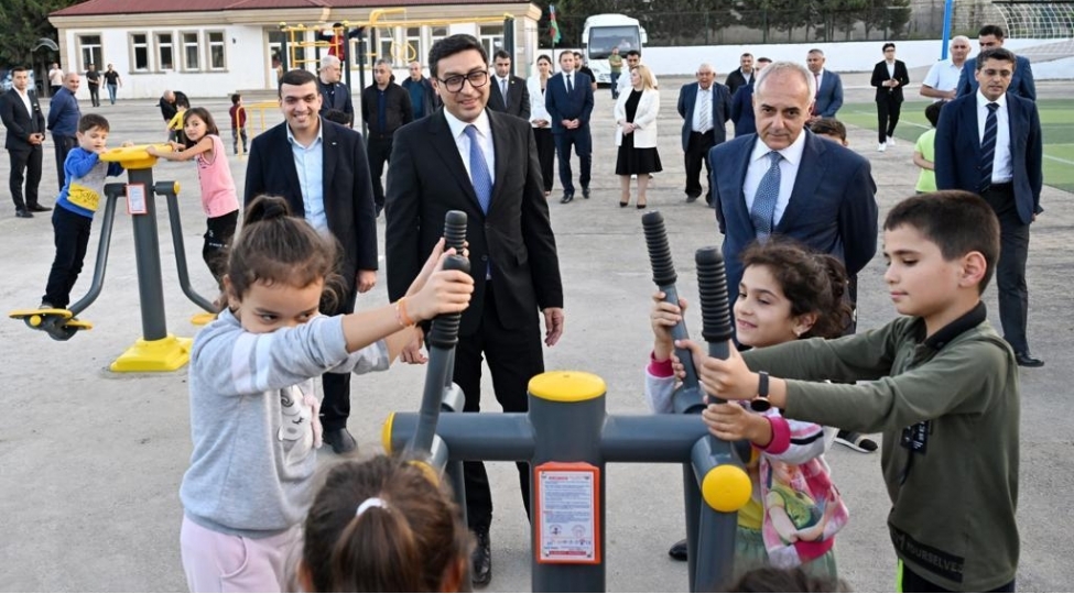 gencler-ve-idman-nazirliyi-daha-bir-saglam-mehelle-idman-zonasini-istifadeye-verib