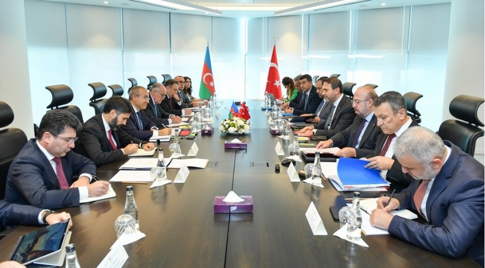 azerbaycan-ve-turkiye-enerji-emekdashliginin-inkishafini-muzakire-edib-foto