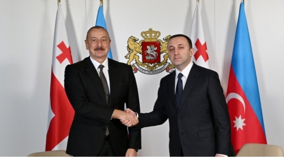 bash-nazir-irakli-qaribashvilinin-adindan-prezident-ilham-eliyevin-sherefine-nahar-verilib