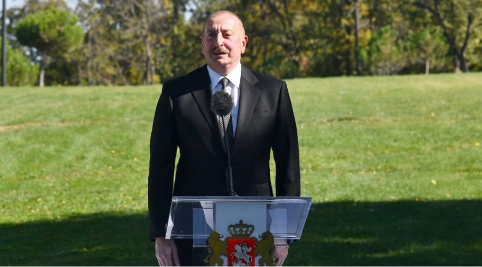 prezident-ilham-eliyev-biz-gurcustanin-yeni-infrastrukturlayihelerinin-yaranmasinda-boyuk-memnuniyyetle-ishtirak-ede-bilerik