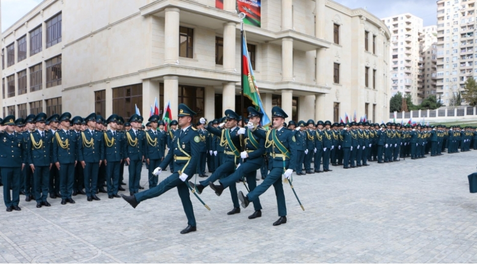 dsx-nin-akademiyasinda-genc-kursantlarin-andichme-merasimi-kechirilib-foto