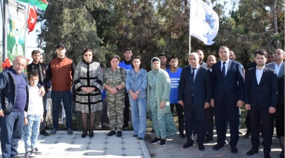 yap-berde-rayon-teshkilatinin-sedri-partiya-uzvleri-ve-sakinlerle-gorushub-foto