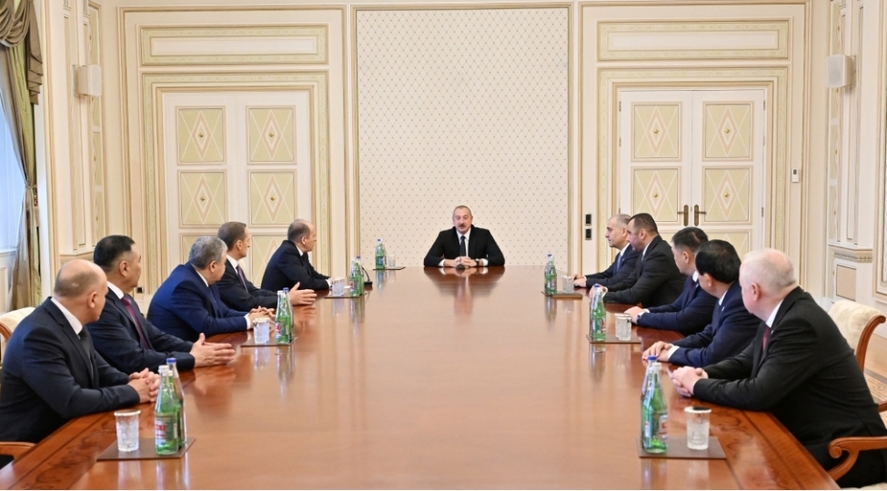 prezident-mdb-dovletlerinin-tehlukesizlik-ve-xususi-xidmet-orqanlari-rehberlerini-qebul-edib