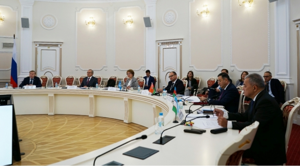 mdb-uzv-dovletlerinin-ali-attestasiya-orqanlari-rehberlerinin-moskva-sheherinde-gorushu-kechirilib-foto