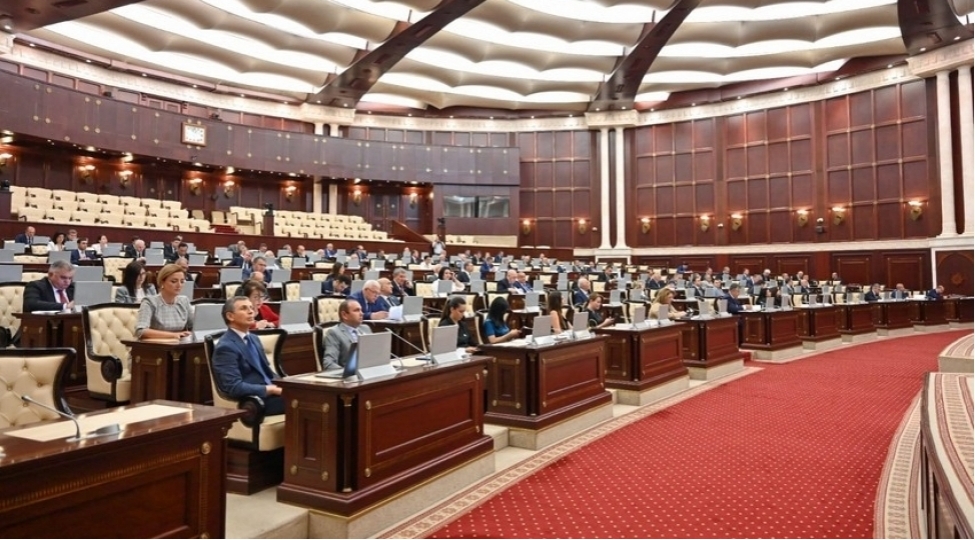 prezident-ilham-eliyevin-ali-mukafatla-teltif-olunmasi-teklif-edilib