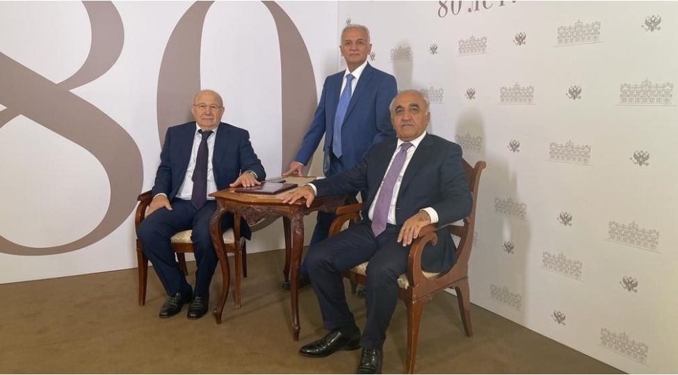 azerbaycanli-alim-ilk-defe-olaraq-rusiya-tehsil-akademiyasinin-uzvu-sechilib-foto