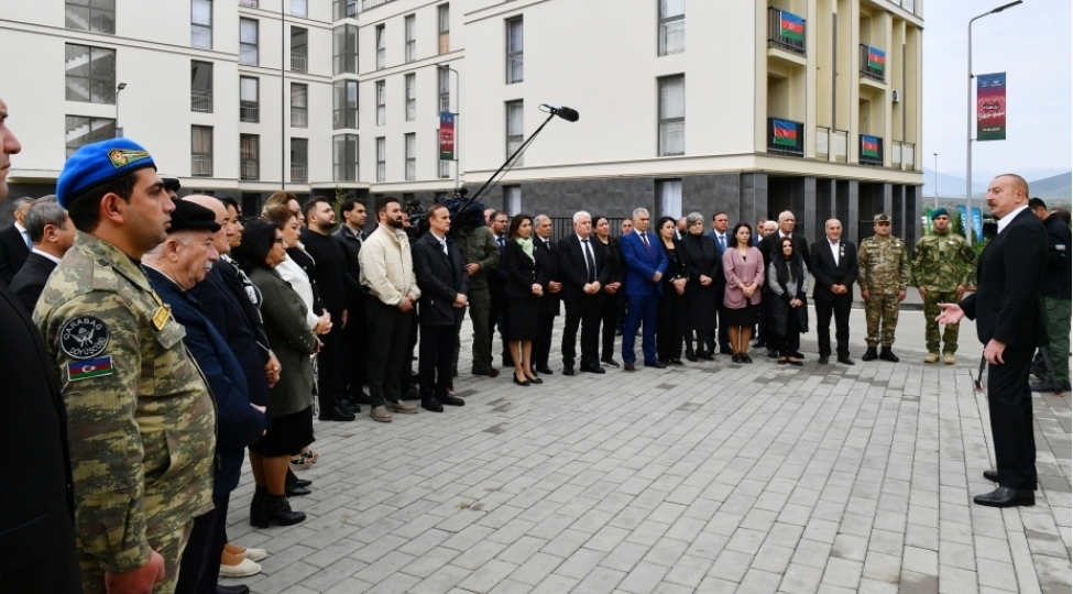 fuzulide-bashqa-sheher-ve-kendlerimizde-reallashdirilan-layiheler-dunya-shehersalma-prinsiplerinin-yeni-qaydalarini-tesbit-edir