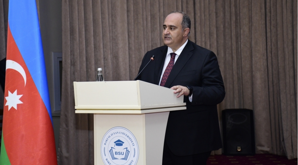 bsu-da-teqdimat-kechirilib-foto