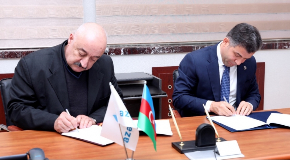 azeriqazla-gence-cihazqayirma-zavodu-arasinda-muqavile-imzalanib