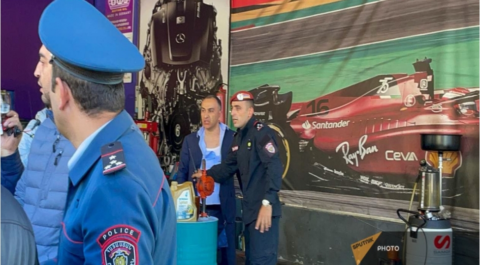 irevanda-etirazchilar-samvel-shahramanyanin-qardashini-doyub-video