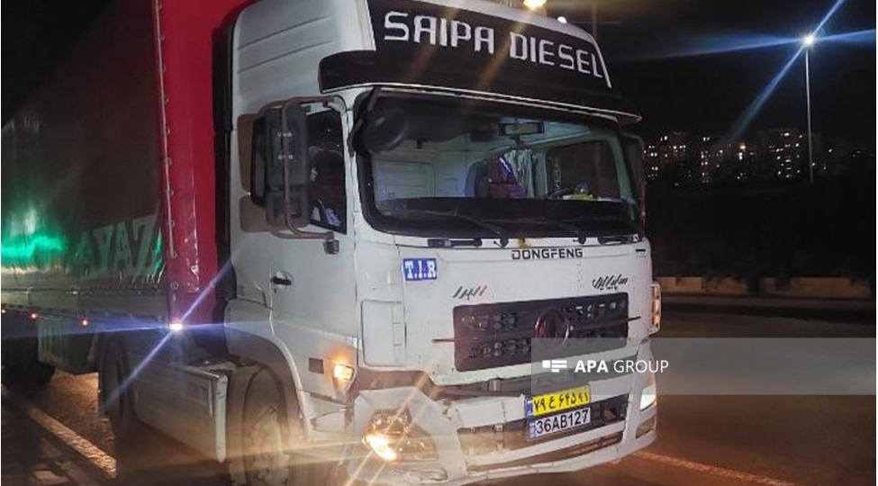 bakida-iran-vetendashi-qeza-toredib-3-avtomobile-ziyan-deyib