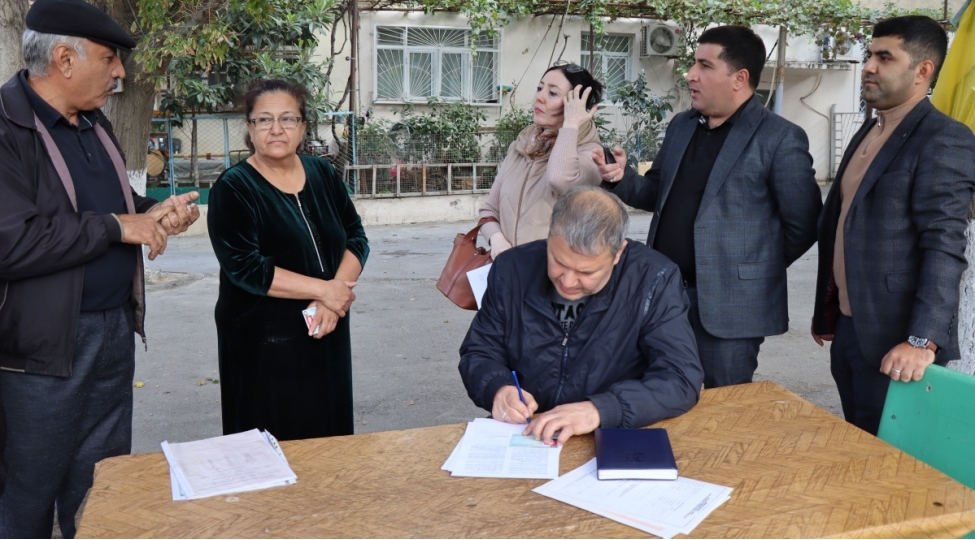 azeristiliktechizat-ehali-istehlakchi-qrupu-ile-muqavilelerin-baglanilmasina-bashlayib-foto