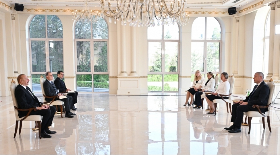 prezident-ilham-eliyev-latviyaya-sefer-devetini-qebul-edib