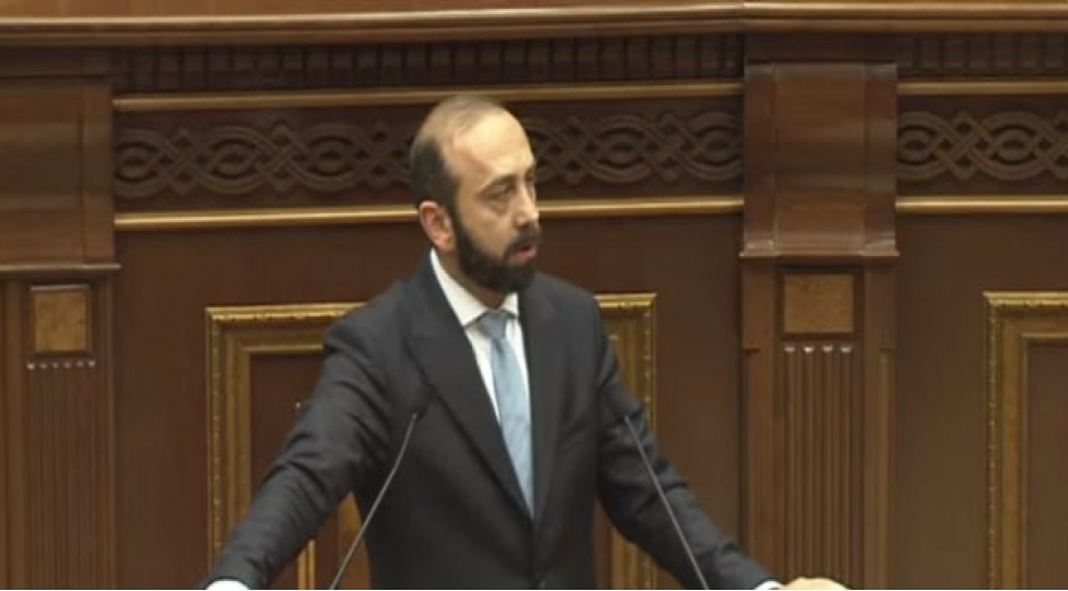 mirzoyan-zengezurda-rusiya-konsullugunun-achilmasi-siyasi-mesajlar-ehtiva-edir