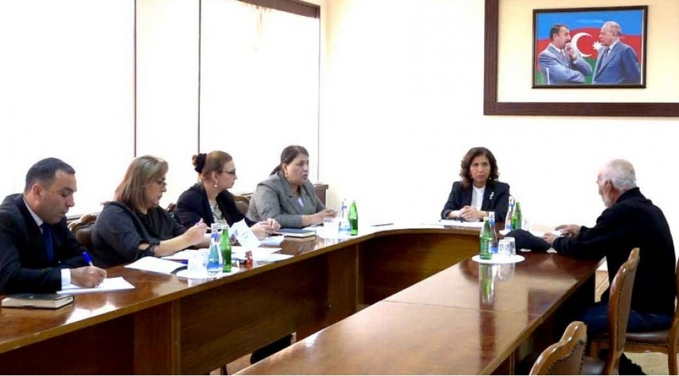 bahar-muradova-naxchivanda-vetendashlari-qebul-edib-foto
