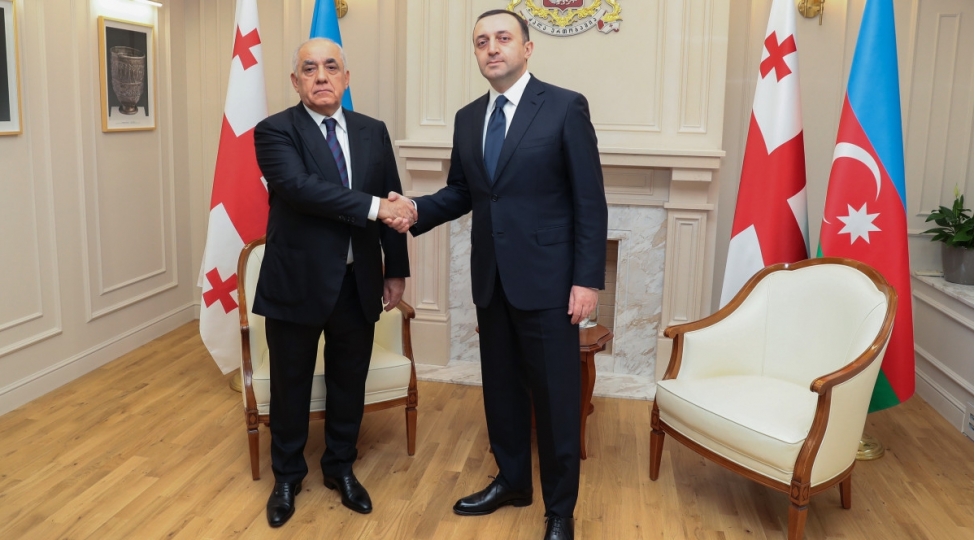 eli-esedov-qaribashvili-ile-gorushub-foto