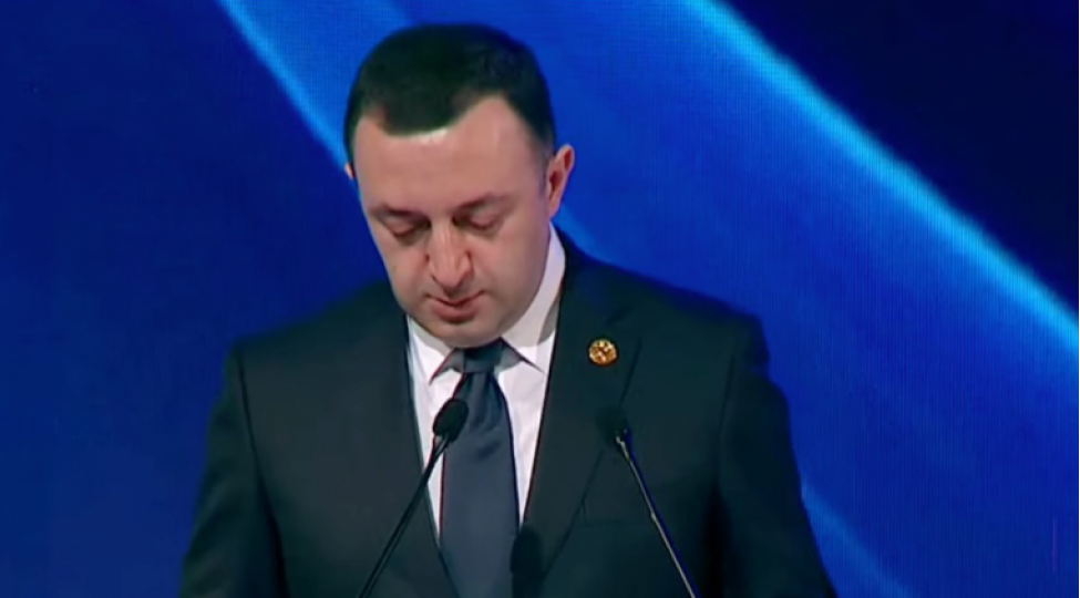 qaribashvili-azerbaycan-ve-ermenistan-arasinda-dayaniqli-sulhun-elde-edilmesinde-ishtirak-etmeye-haziriq