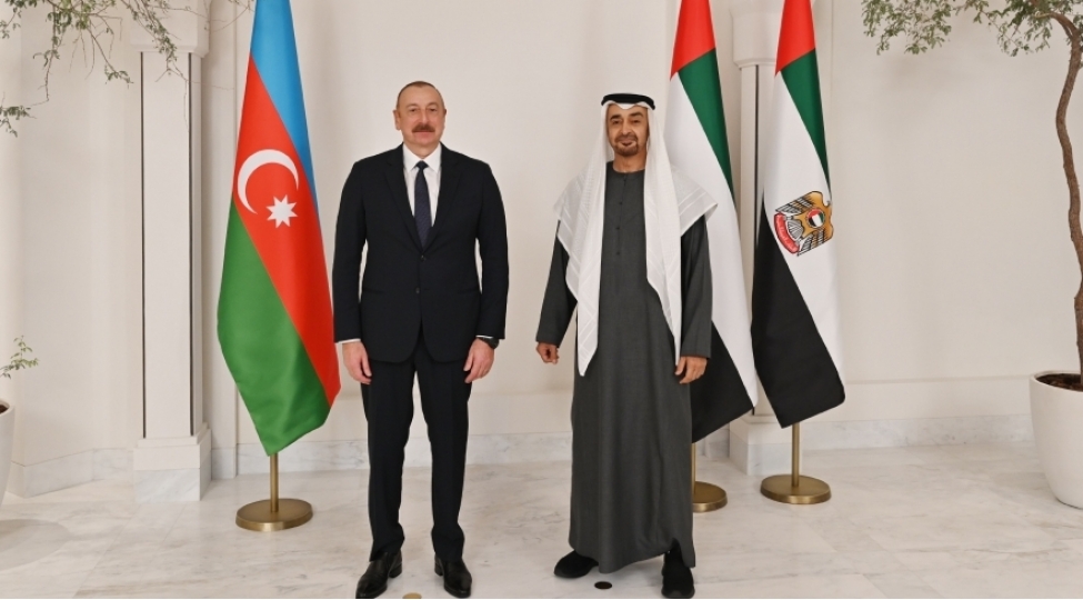 azerbaycan-prezidenti-birleshmish-ereb-emirliklerinin-prezidentine-zeng-edib