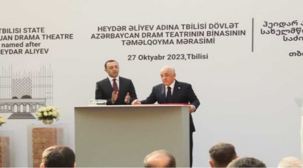 eli-esedov-gurcustanda-tarixen-azerbaycan-xalqinin-medeniyyetine-regbet-beslenilib