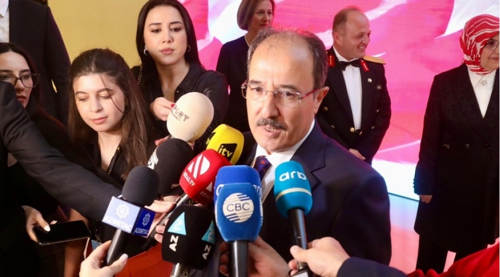 cahit-bagci-cumhuriyyetimizin-100-ilini-qardash-azerbaycanda-kechirmekden-qururluyuq