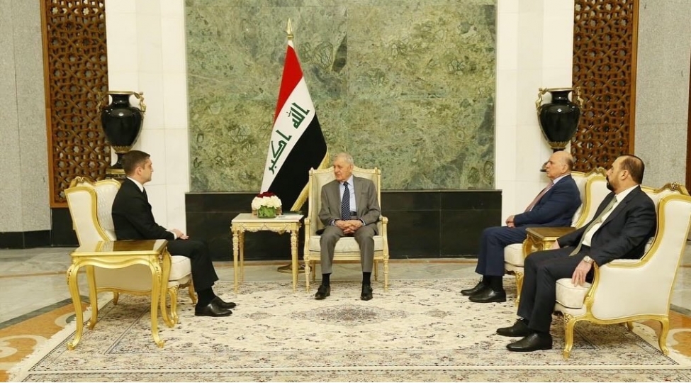 azerbaycan-sefiri-etimadnamesini-iraq-prezidentine-teqdim-edib