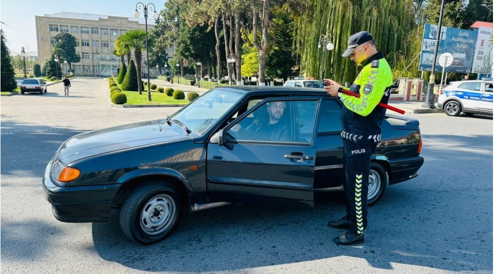 balakende-serxosh-veziyyetde-ve-narkotikin-tesiri-ile-avtomobil-idare-eden-80-surucu-mueyyen-edilib
