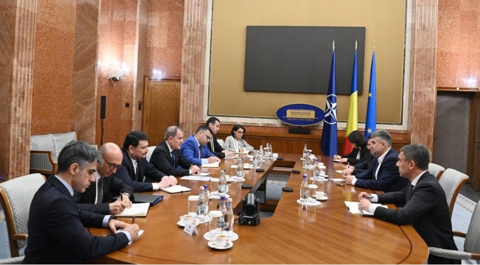 ceyhun-bayramov-ruminiyanin-bash-naziri-ile-regional-meseleleri-muzakire-edib-yenilenib