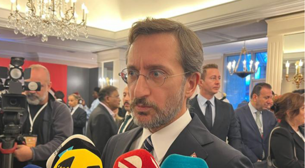 guclu-qardashligimiz-bundan-sonra-da-esrlere-meydan-oxuyacaq-fexreddin-altun