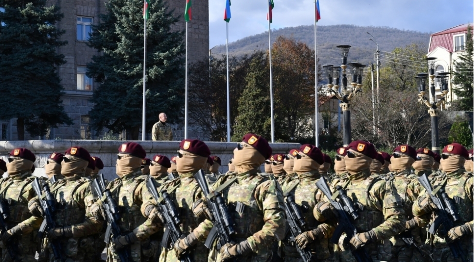 bir-gun-bele-geriye-addim-atmamishdiq