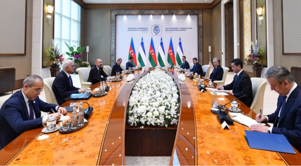 prezident-ilham-eliyevin-dashkendde-ozbekistan-prezidenti-ile-gorushu-olub-foto