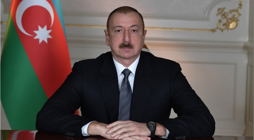 prezident-ilham-eliyev-dovlet-bayragi-gunu-ile-bagli-paylashim-edib-2