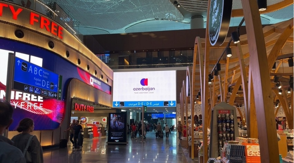 azerbaycanin-turizm-imkanlari-istanbul-hava-limaninda-numayish-olunur