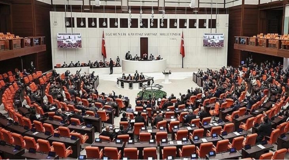 turkiye-ordusunun-azerbaycanda-qalma-muddetinin-uzadilmasi-ile-bagli-qanun-layihesi-tbmm-e-gonderilib