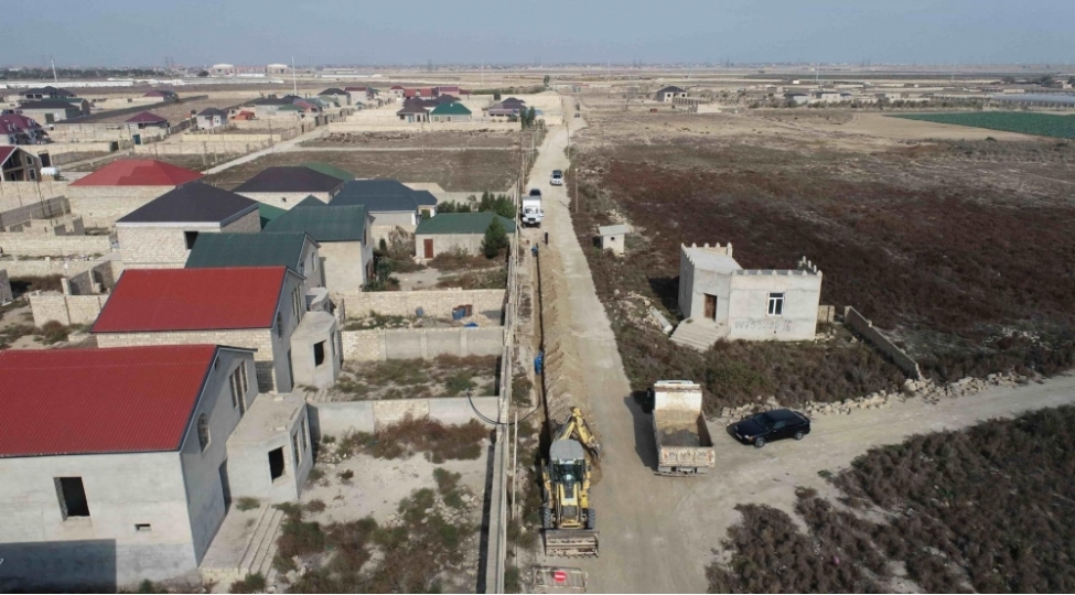 bakinin-hovsan-qesebesinde-ichmeli-su-techizati-yaxshilashdirilir-foto