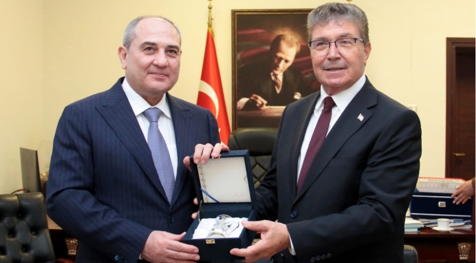 birlikde-daha-boyuk-ugurlara-imza-atacagiq
