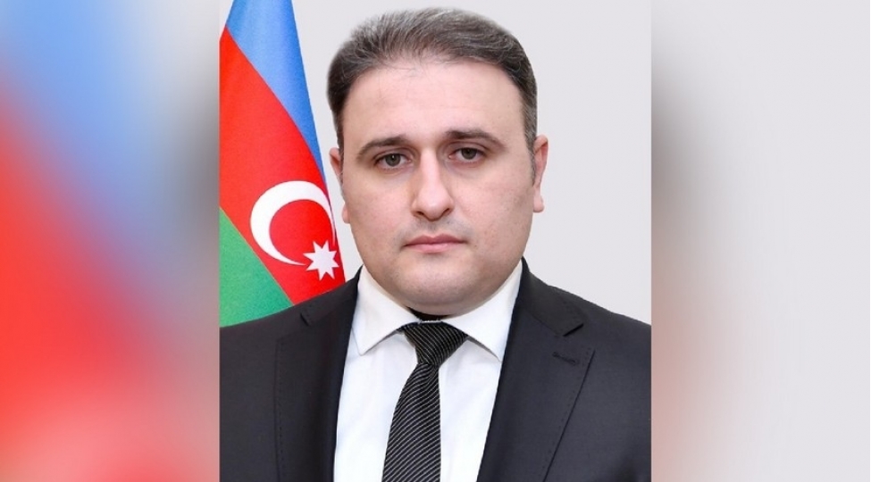 yeni-mudafie-senayesi-naziri-kollektive-teqdim-olunub