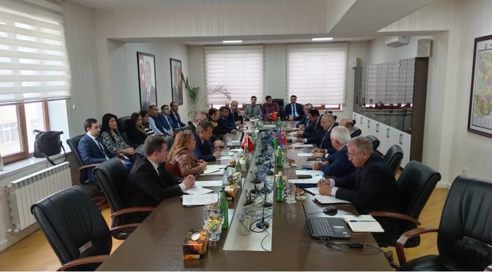 turkiyenin-tikinti-qurumunun-emekdashlari-ile-gorush-kechirilib-foto