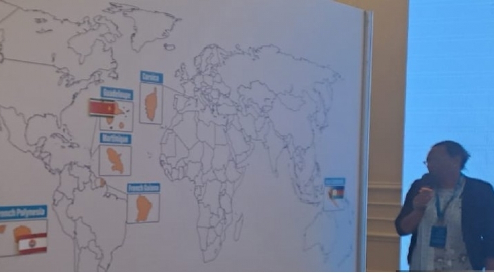 bakidaki-konfransda-fransa-mustemlekechiliyi-ile-bagli-fleshmob-kechirilib