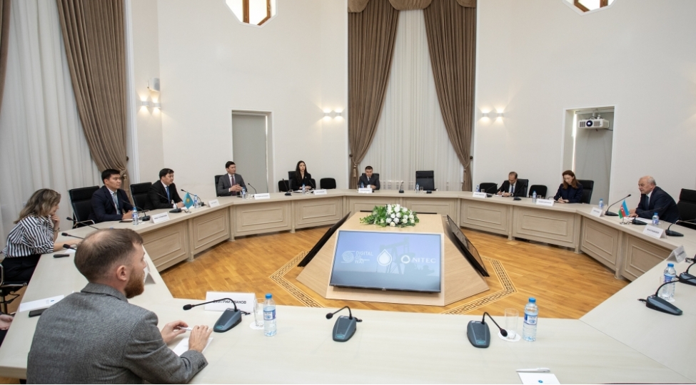 energetika-nazirliyinde-qazaxistandan-olan-numayende-heyeti-ile-gorush-kechirilib-foto