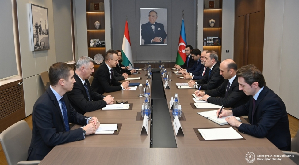 azerbaycan-ve-macaristan-xin-rehberleri-regional-veziyyeti-muzakire-edib