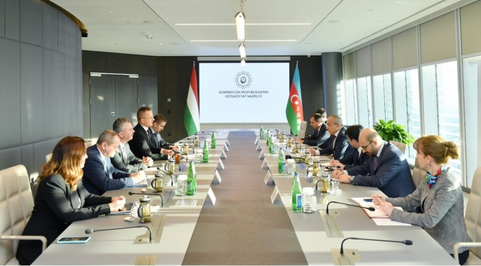 azerbaycan-ve-macaristan-iqtisadi-elaqelerin-inkishafini-muzakire-edib-elave-olunub