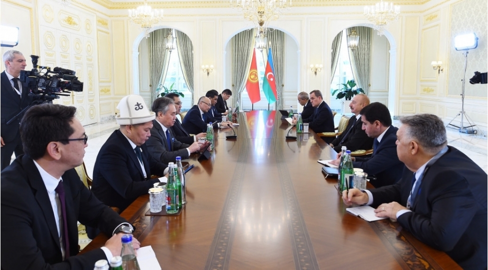 azerbaycan-ve-qirgizistan-prezidentleri-gorushub-fotoyenilenib