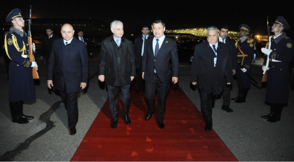 qirgizistan-prezidenti-sadir-japarovun-azerbaycana-seferi-basha-chatib