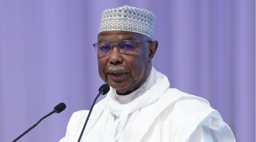 iet-in-bash-katibi-qadinlara-qarshi-zorakiliqla-mubarizede-seyleri-birleshdirmeye-chagirib