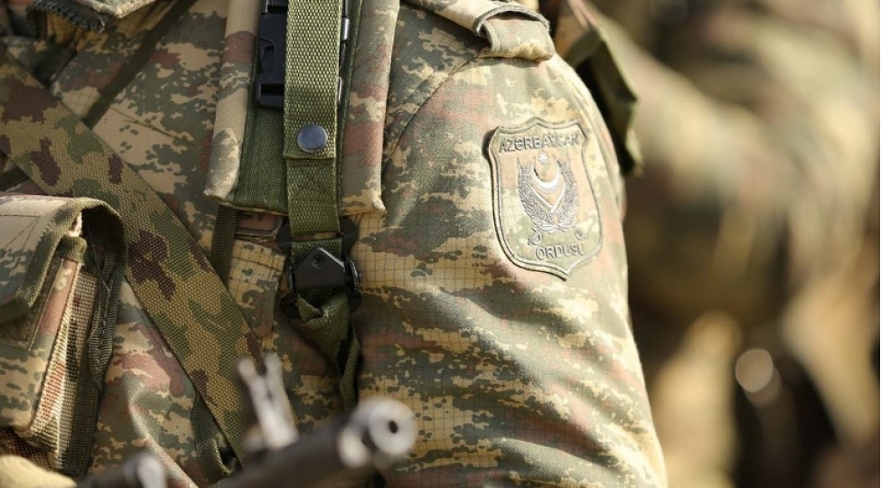 azerbaycanda-maxe-gizir-ve-michmanlar-uchun-xidmetde-olmagin-son-yash-heddi-artirilir