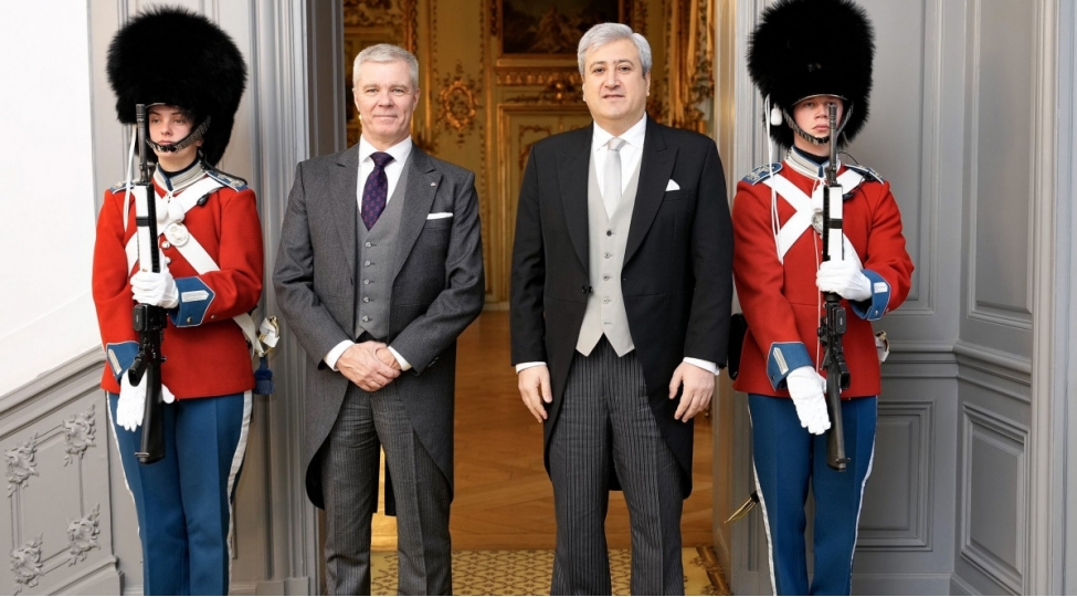 azerbaycan-sefiri-etimadnamesini-danimarka-kralichasina-teqdim-edib