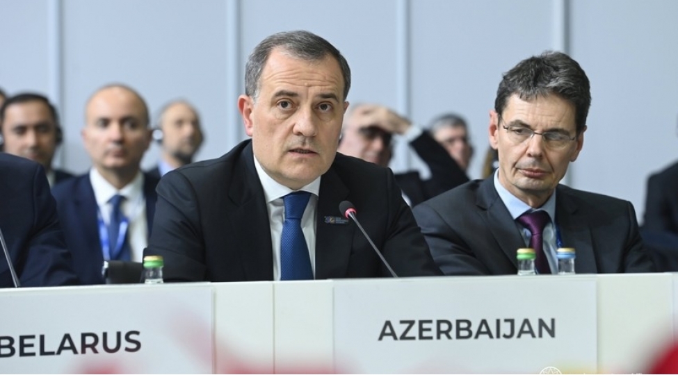 ceyhun-bayramov-atet-in-iclasinda-regionda-munaqisheden-sonraki-realliqlar-barede-melumat-verib