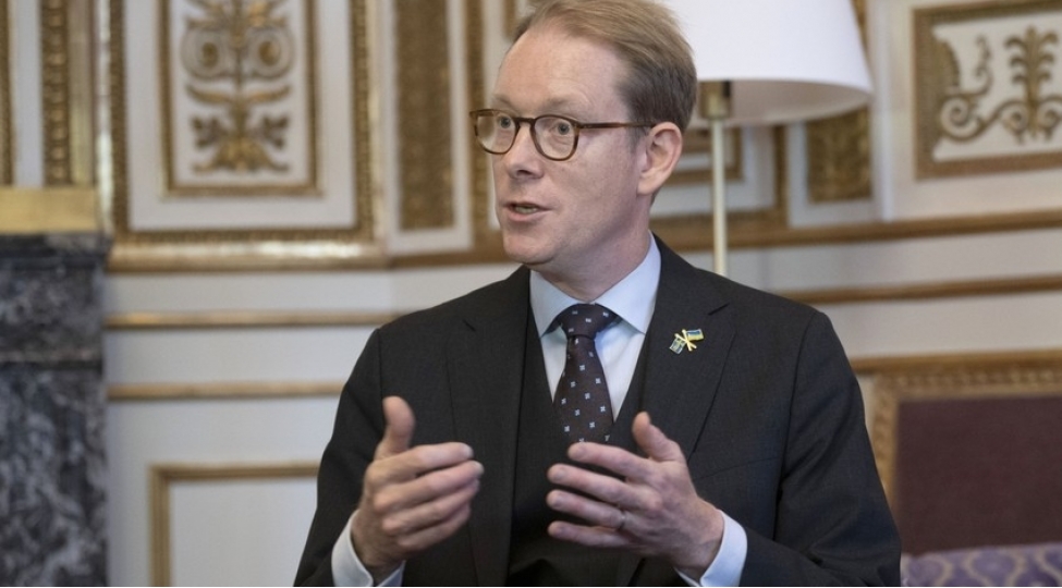 isvech-xin-bashchisi-biz-ermenistan-ve-azerbaycanin-avropa-ittifaqinin-komekliyi-ile-dialoq-aparmasina-teshviq-edirik