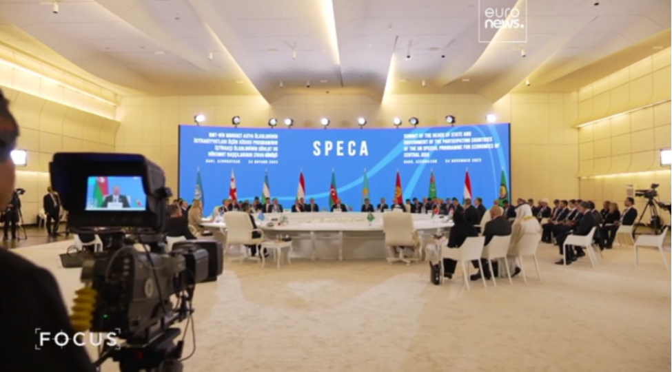 euronews-telekanali-bakida-kechirilen-speca-nin-zirve-gorushu-haqqinda-reportaj-yayimlayib