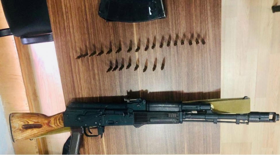 paytaxtda-tikintide-tapilan-avtomat-polise-tehvil-verildi-foto